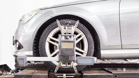L’alignement des roues automobiles : Quand et pourquoi ?